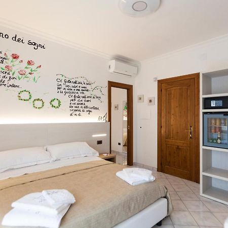 Na' Poesia B&B Di Charme SantʼAgata deʼ Goti Kültér fotó